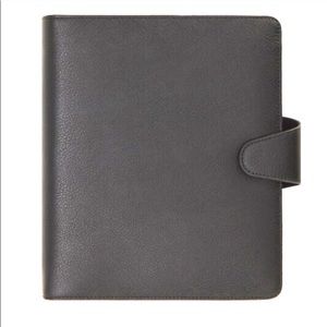 NWOT A5 LEATHER PERSONAL PLANNER JET BLACK
